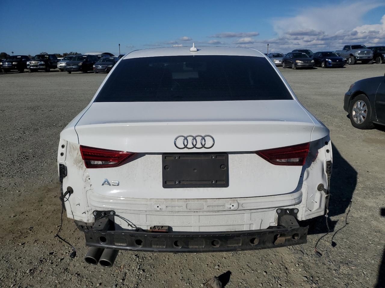 2018 Audi A3 Premium VIN: WAUAUGFF2J1045432 Lot: 80999964