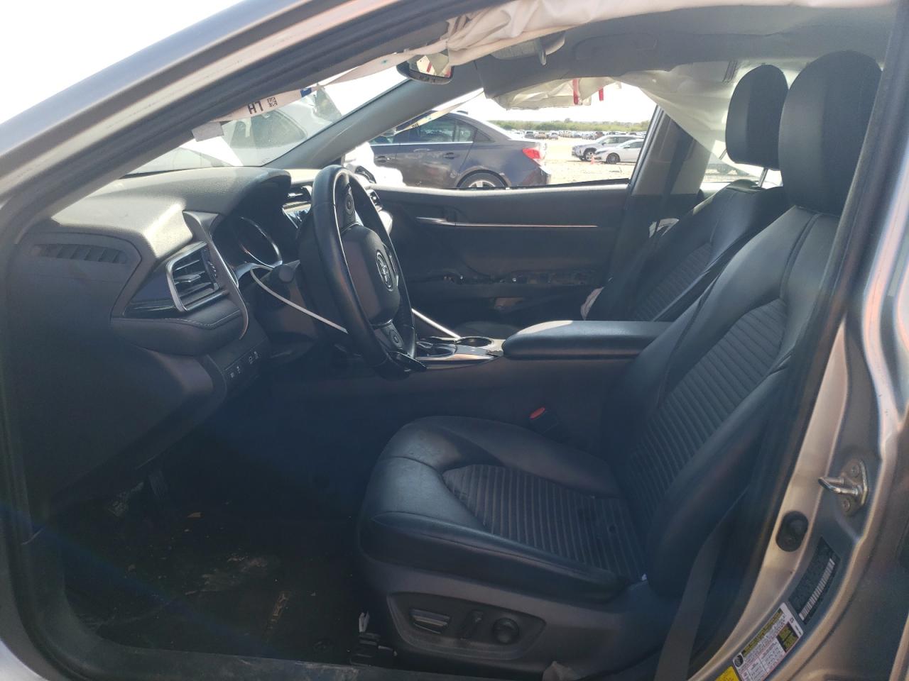 2020 Toyota Camry - Image 7