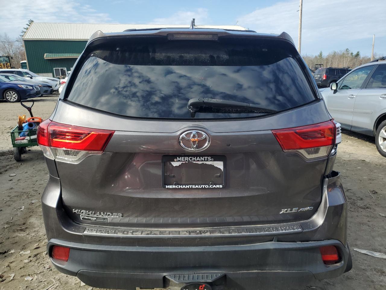 2018 Toyota Highlander Se VIN: 5TDJZRFH4JS875107 Lot: 79082074