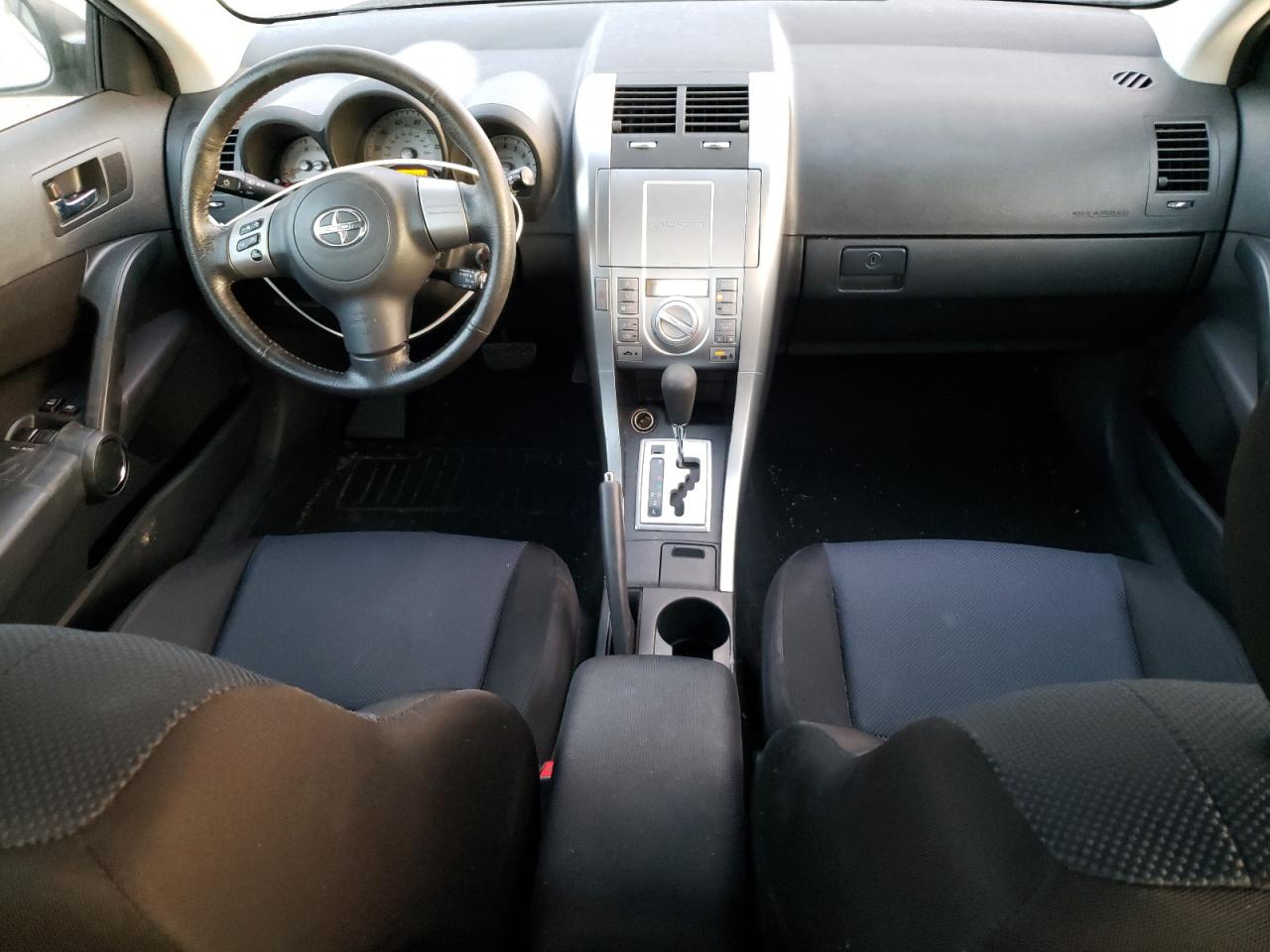 2007 Toyota tC - Image 8