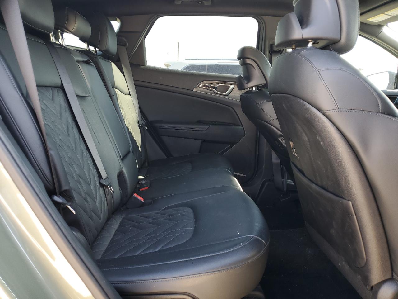2023 Kia Sportage - Image 11