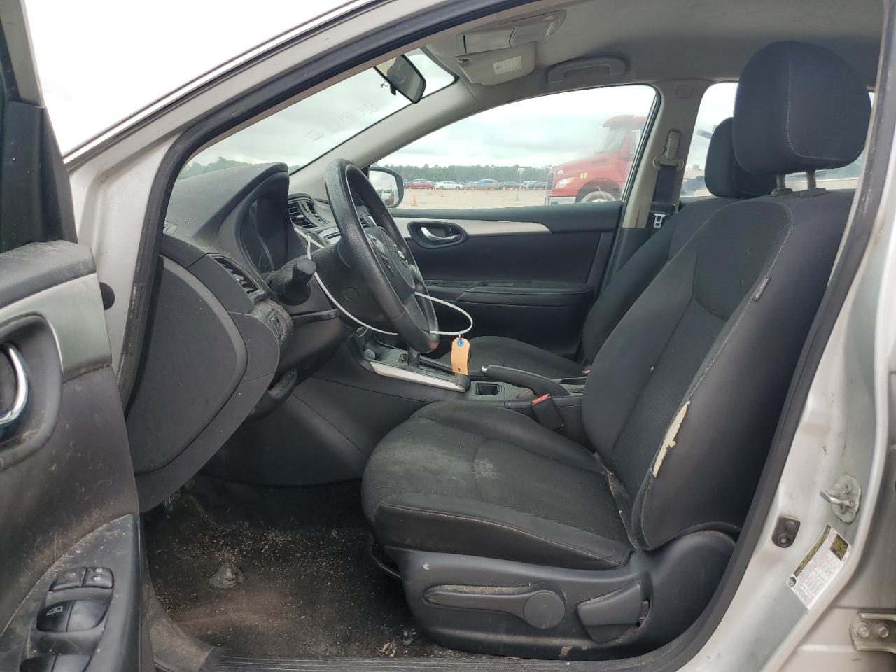 2019 Nissan Sentra - Image 7