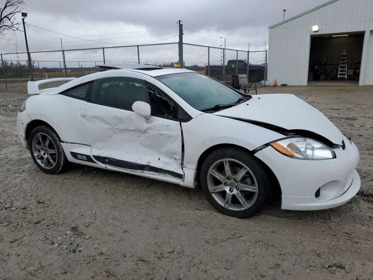 2008 Mitsubishi Eclipse - Image 4