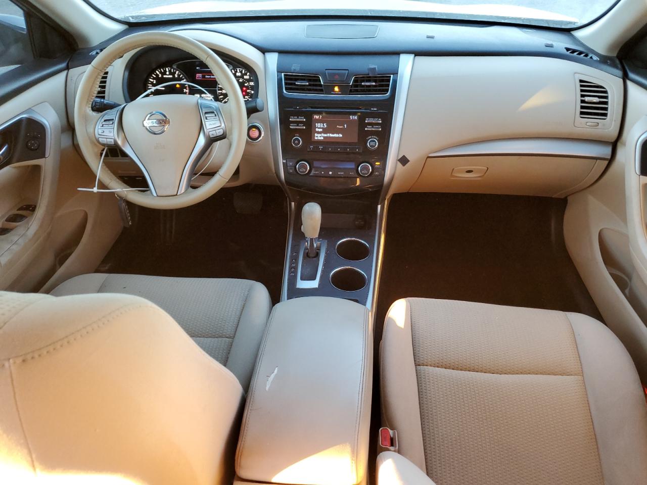 2015 Nissan Altima - Image 8