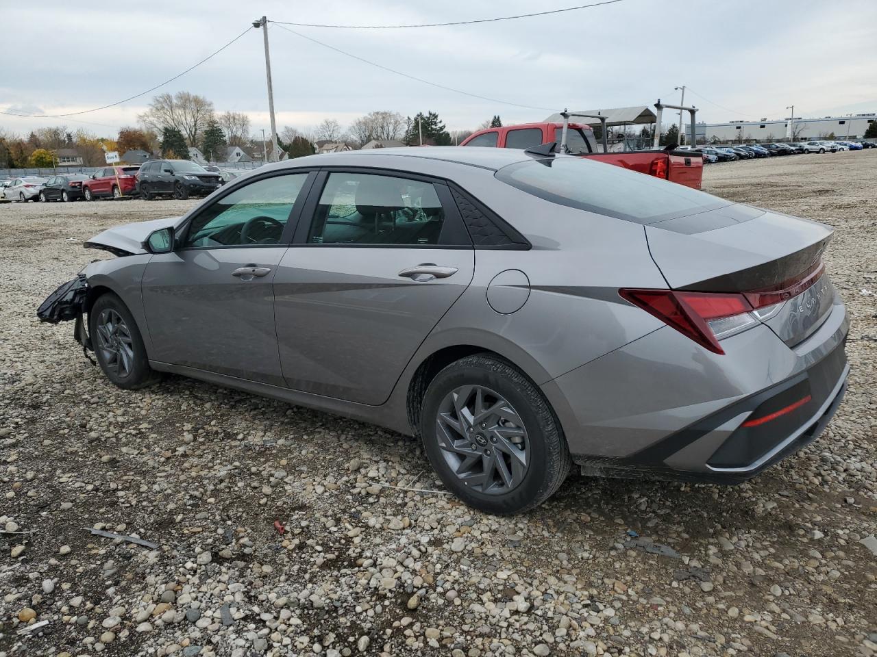 2024 Hyundai Elantra - Image 2