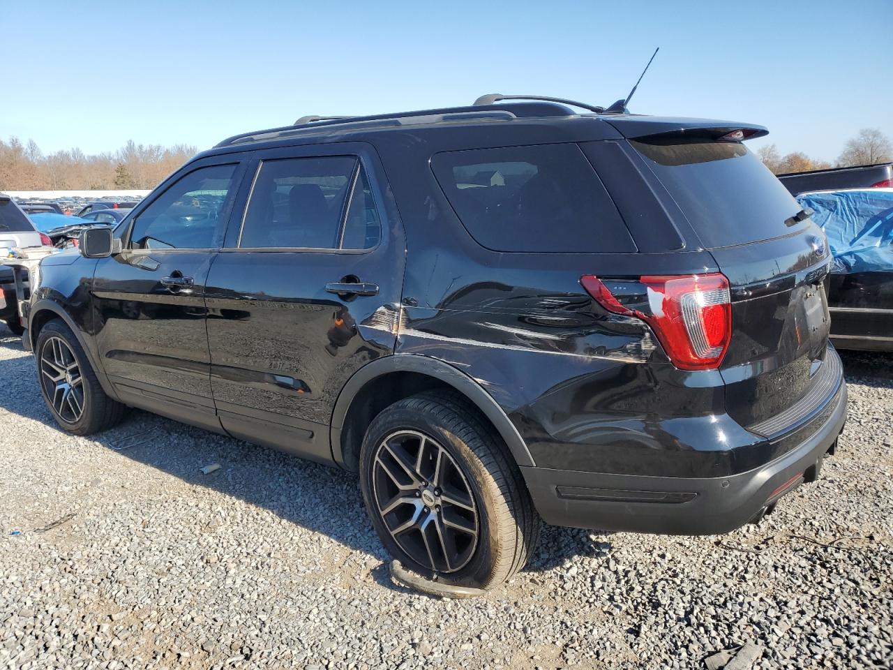 2018 Ford Explorer - Image 2