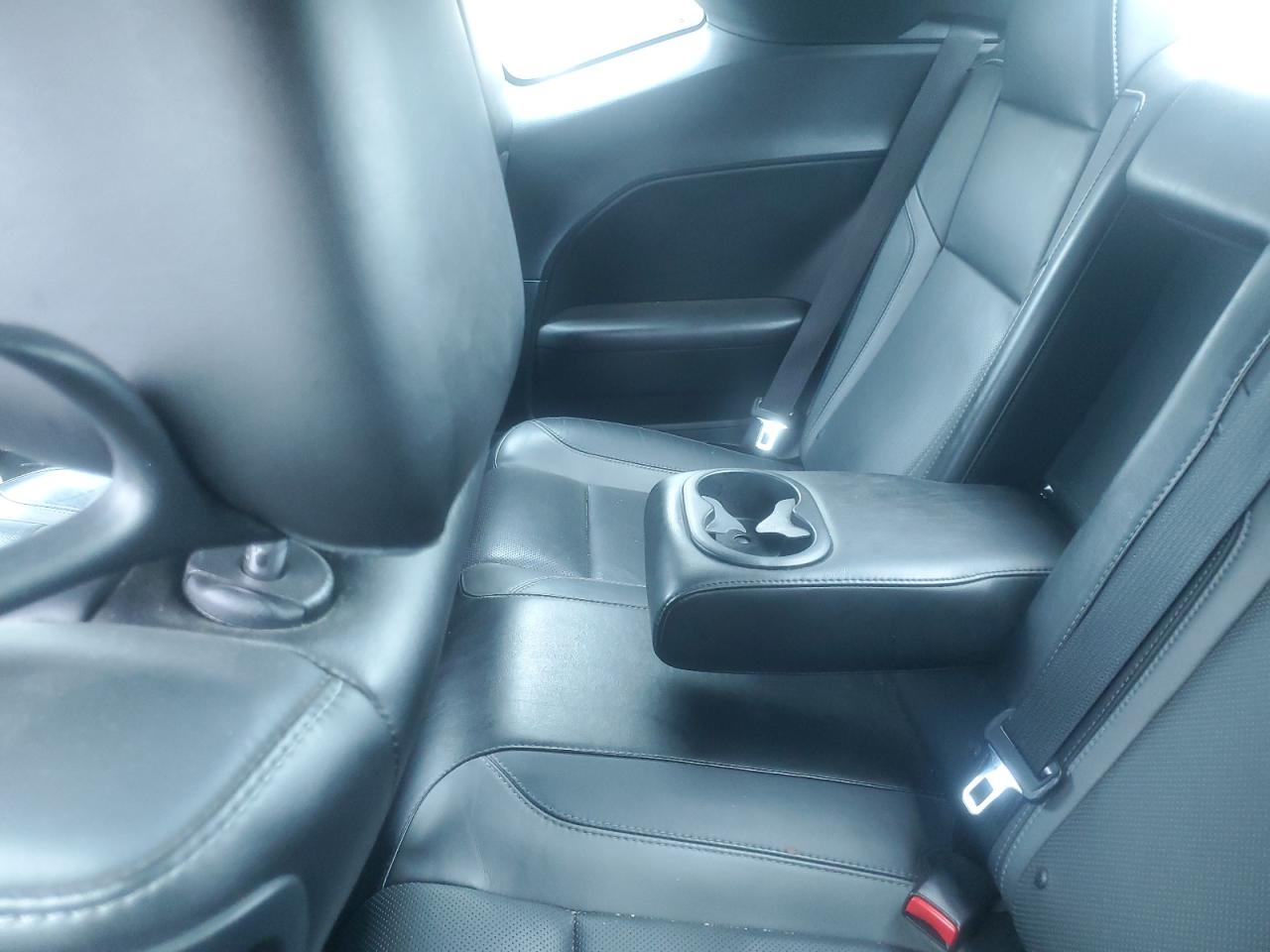 2018 Dodge Challenger - Image 10