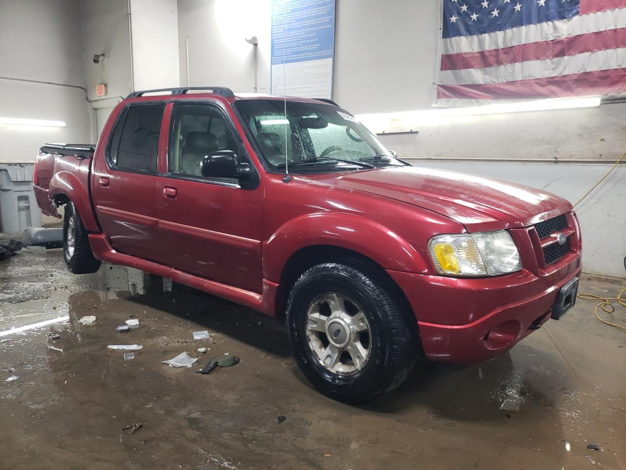 2004 Ford Explorer - Image 4