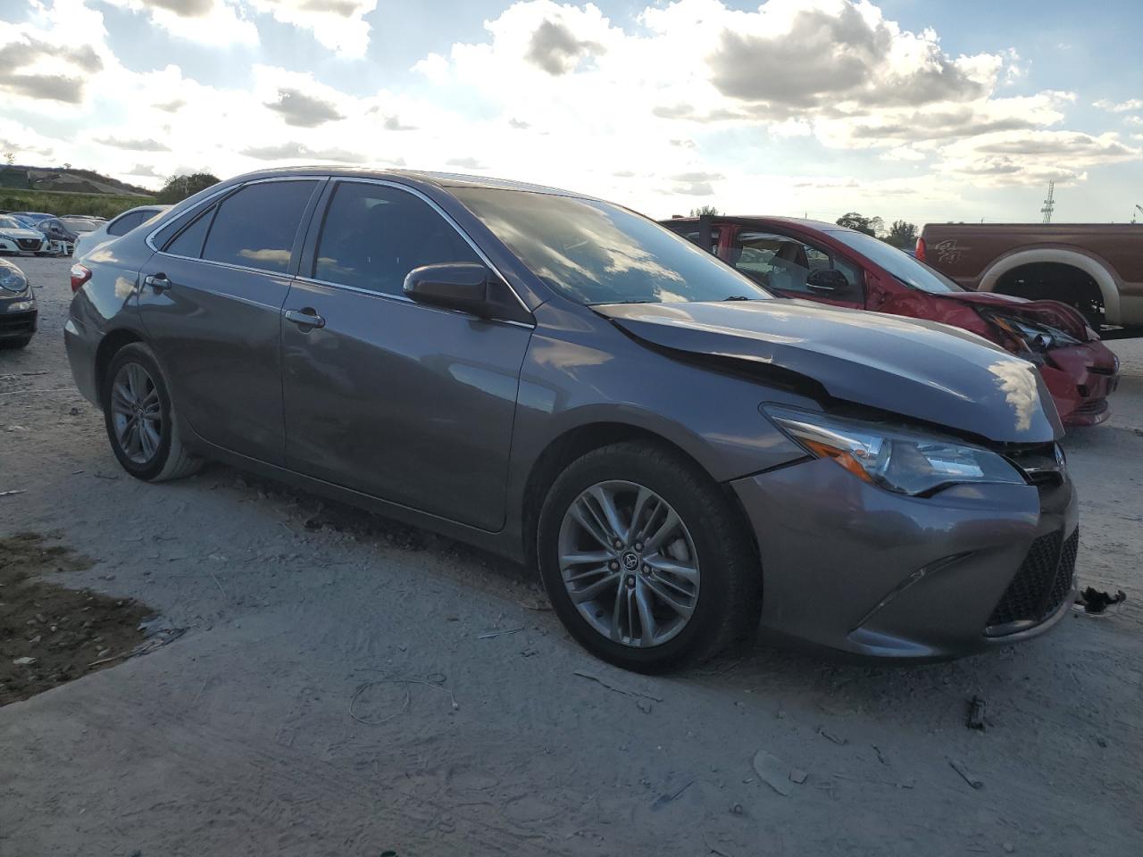 2016 Toyota Camry - Image 4