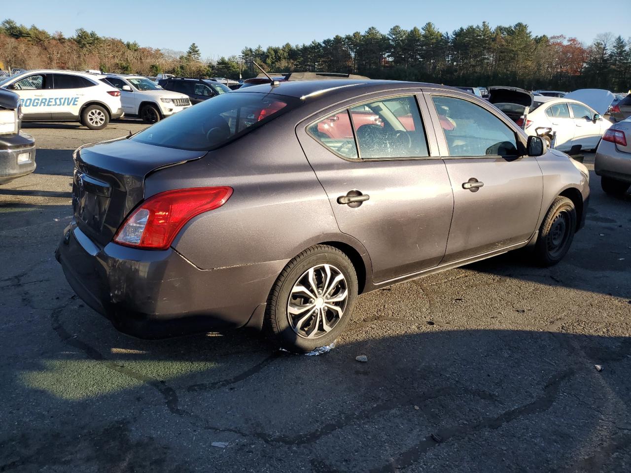 VIN 3N1CN7AP2FL841237 2015 NISSAN VERSA no.3