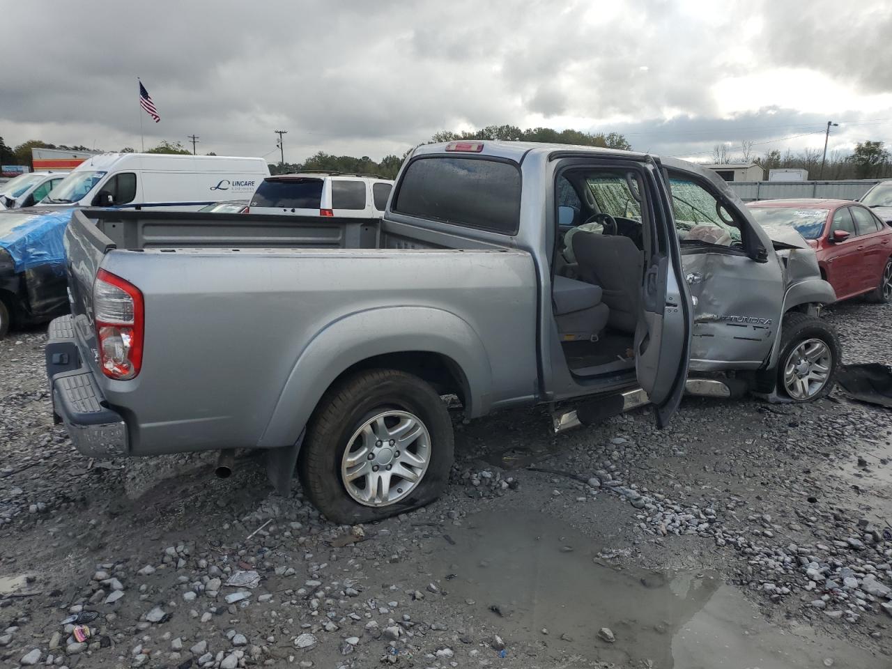 2005 Toyota Tundra - Image 3