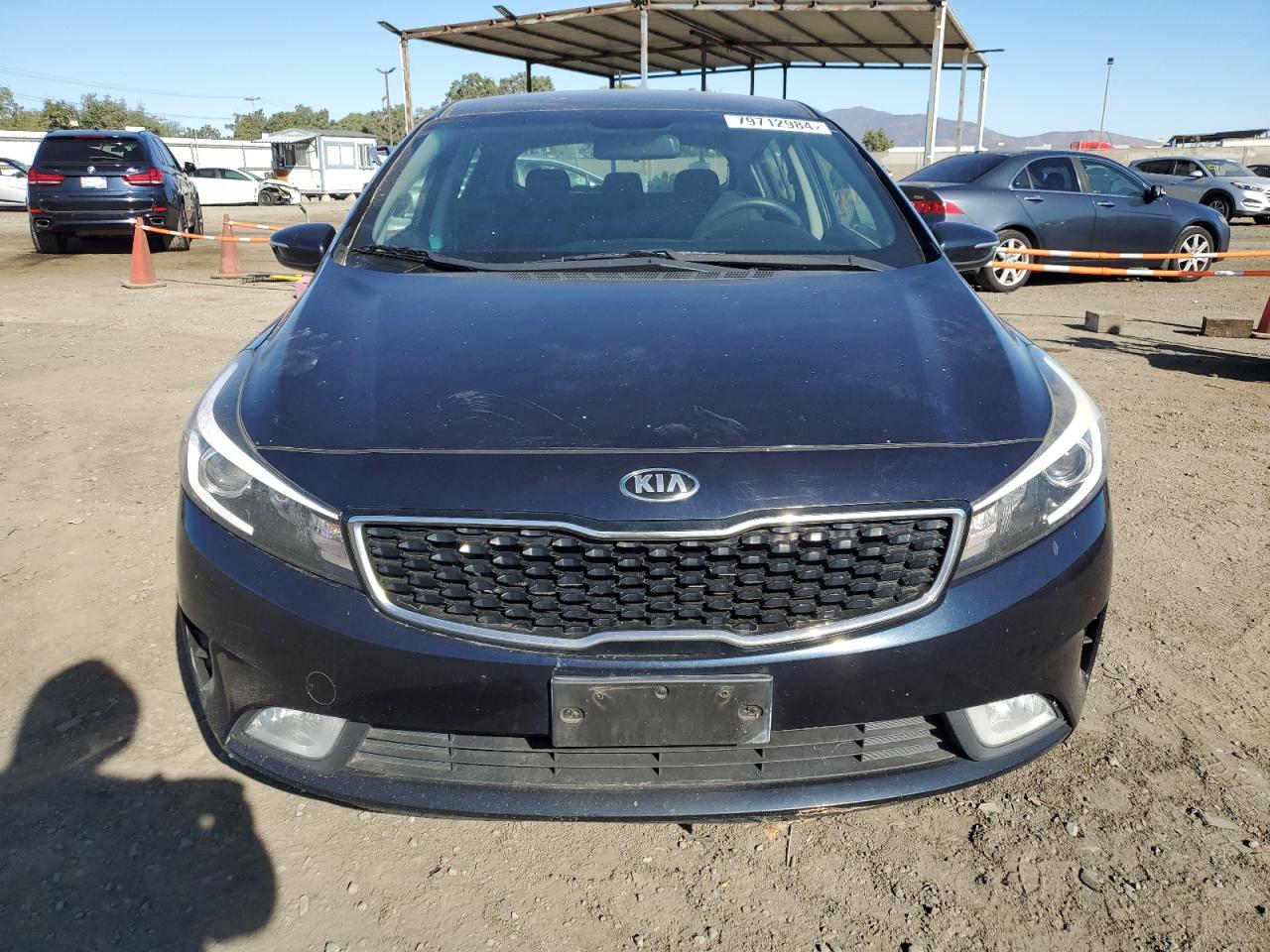 VIN KNAFK5A84H5680423 2017 KIA FORTE no.5