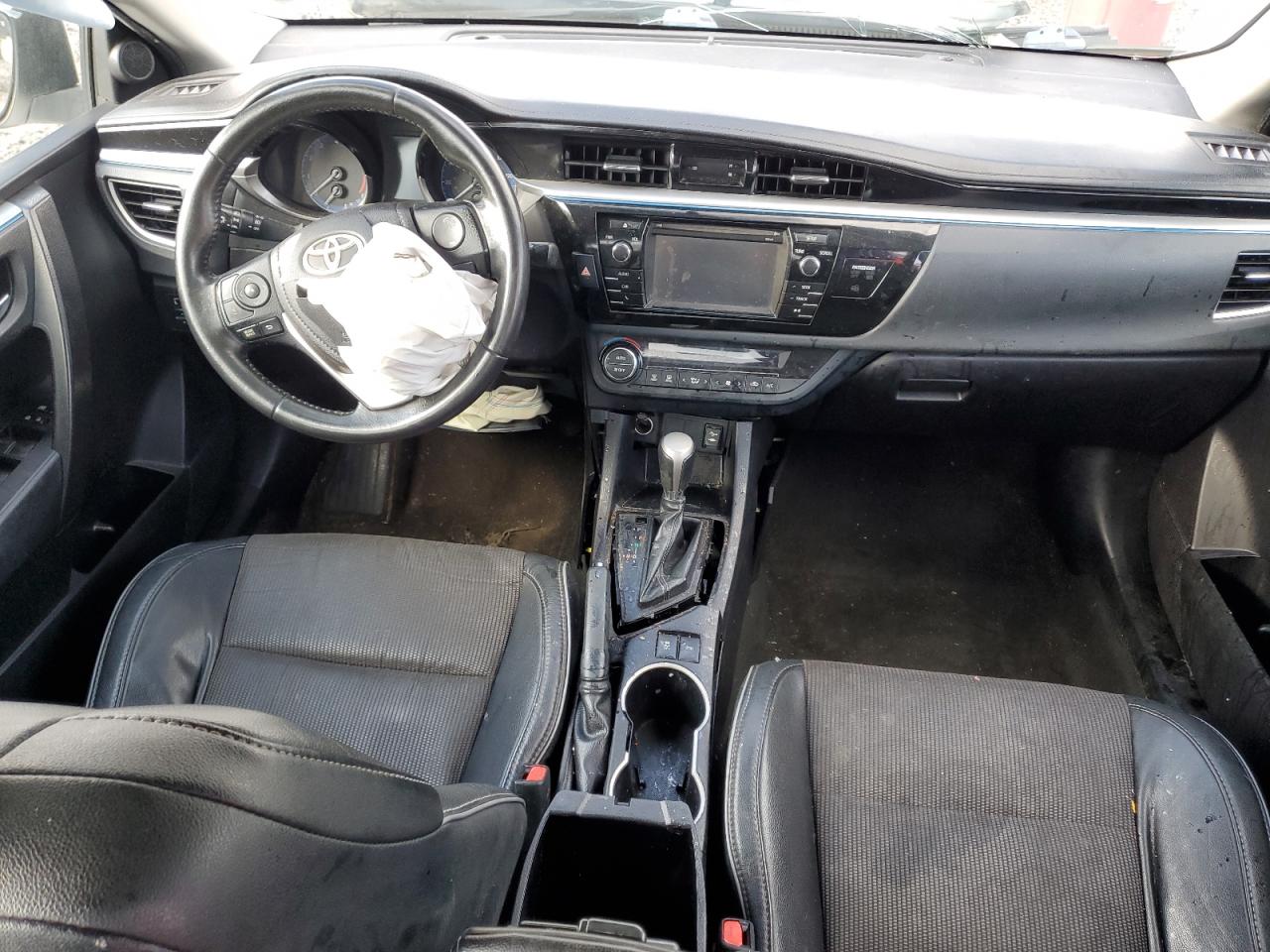 2015 Toyota Corolla - Image 8