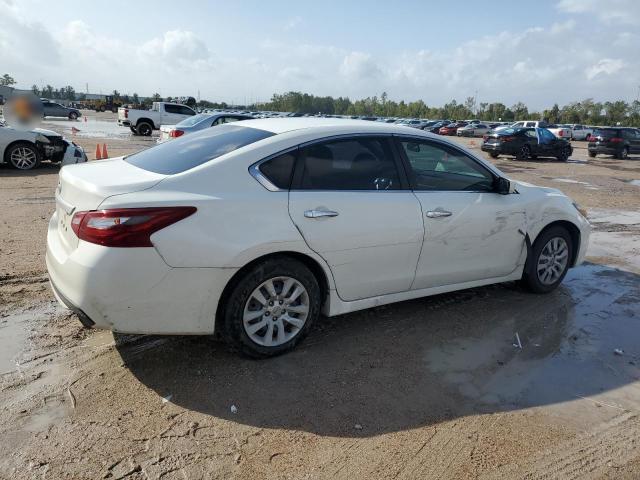  NISSAN ALTIMA 2018 Белы