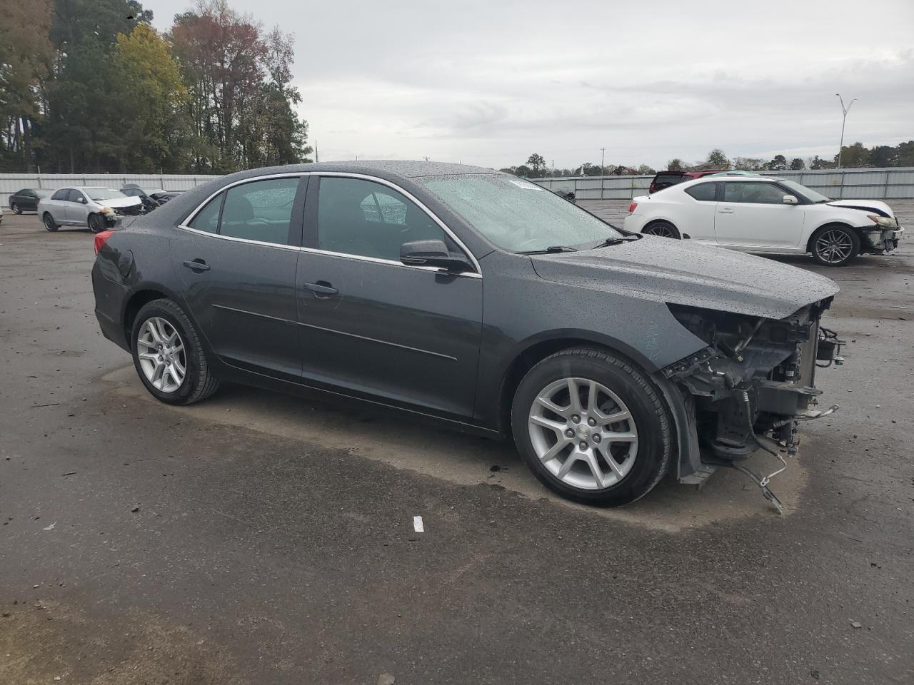 2014 Chevrolet Malibu - Image 4