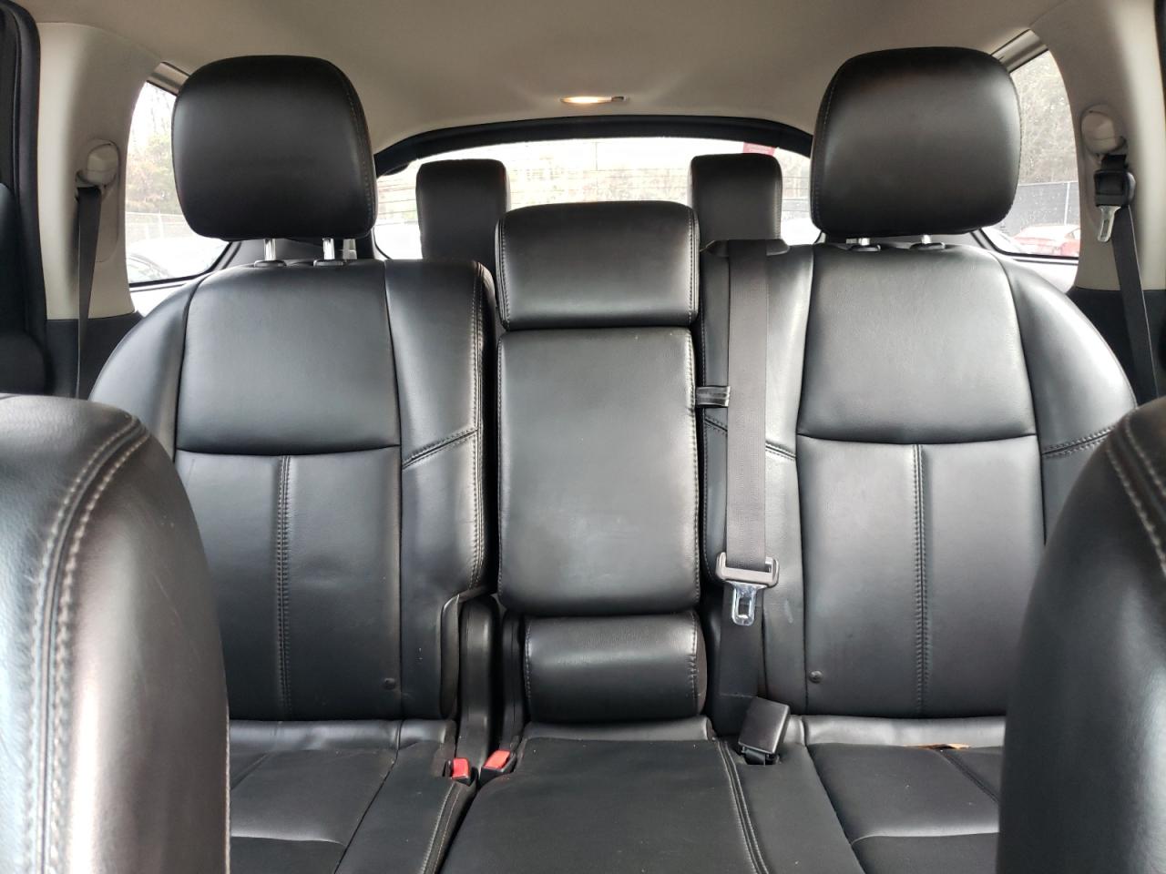 2013 Nissan Pathfinder - Image 10