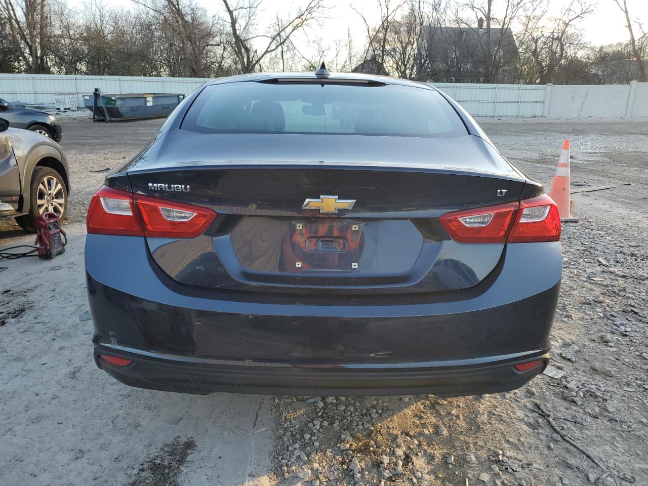 2018 Chevrolet Malibu Lt VIN: 1G1ZD5ST8JF126288 Lot: 79851404