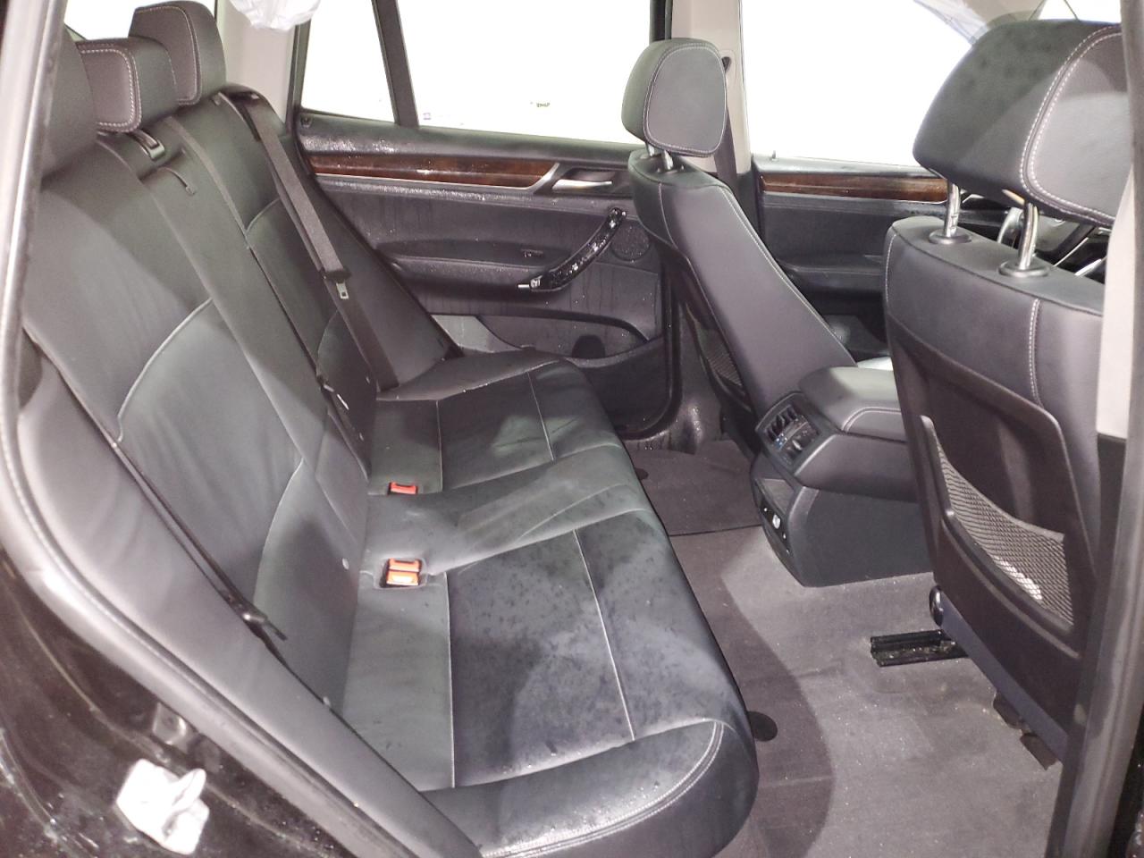 2017 BMW X3 - Image 11