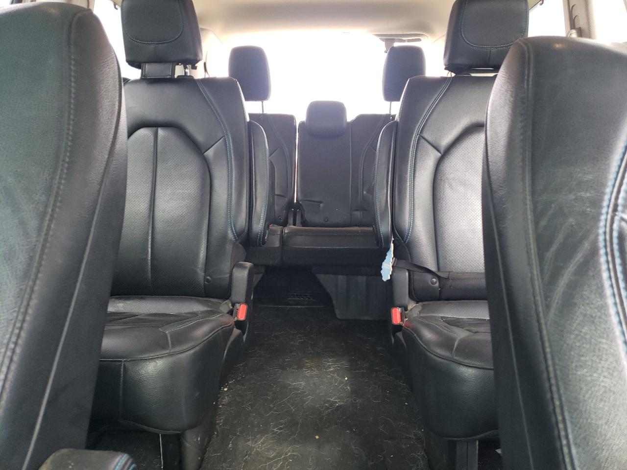 2021 Chrysler Pacifica - Image 10