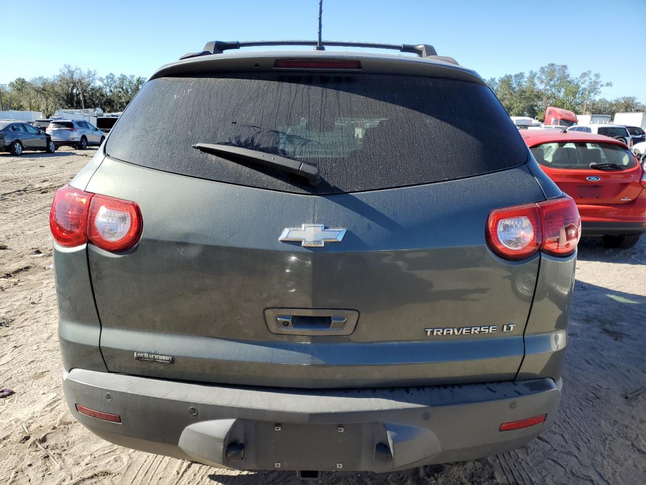 2011 Chevrolet Traverse - Image 6