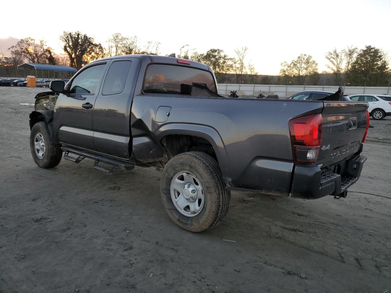 2019 Toyota Tacoma - Image 2