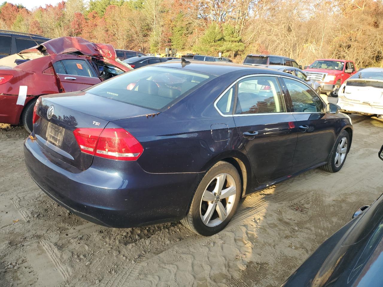 VIN 1VWAT7A31FC092382 2015 VOLKSWAGEN PASSAT no.3