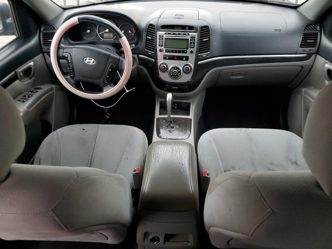 2009 Hyundai Santa Fe - Image 8