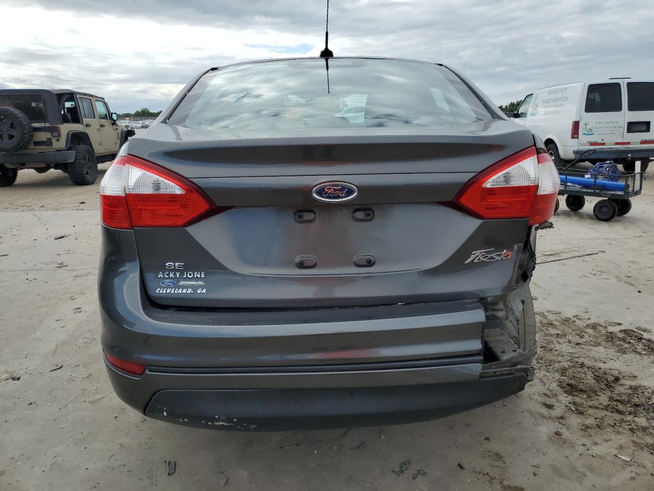 2016 Ford Fiesta - Image 6