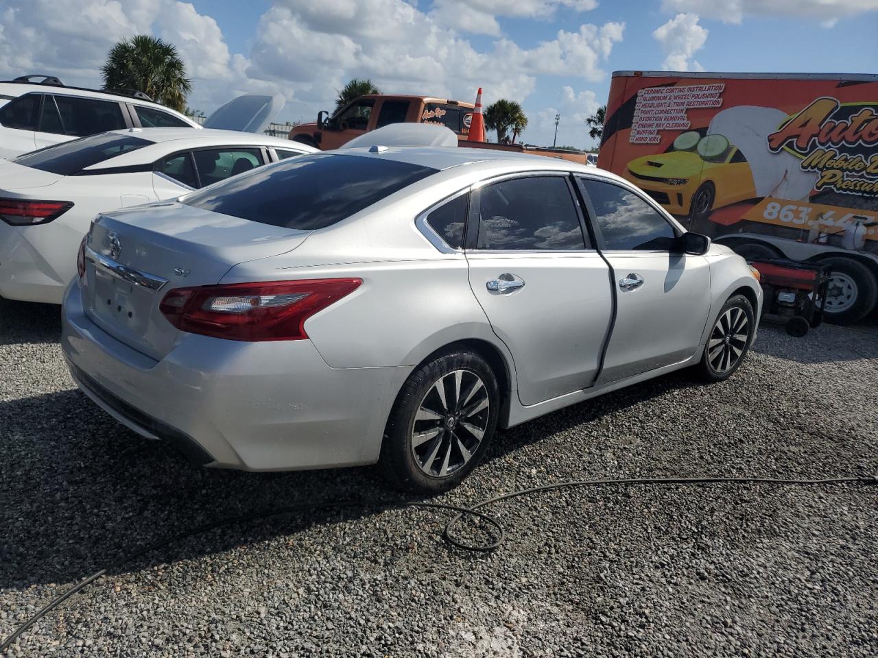 2018 Nissan Altima - Image 3