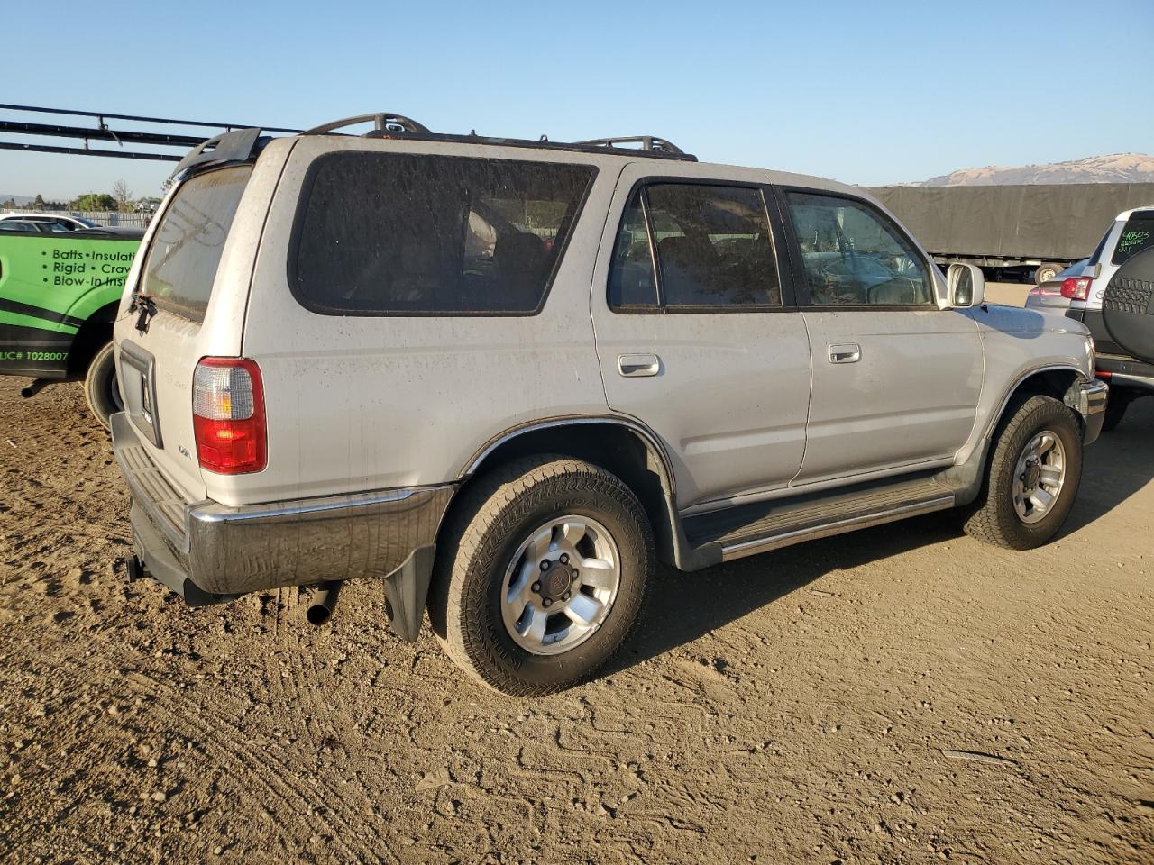 2000 Toyota 4Runner - Image 3