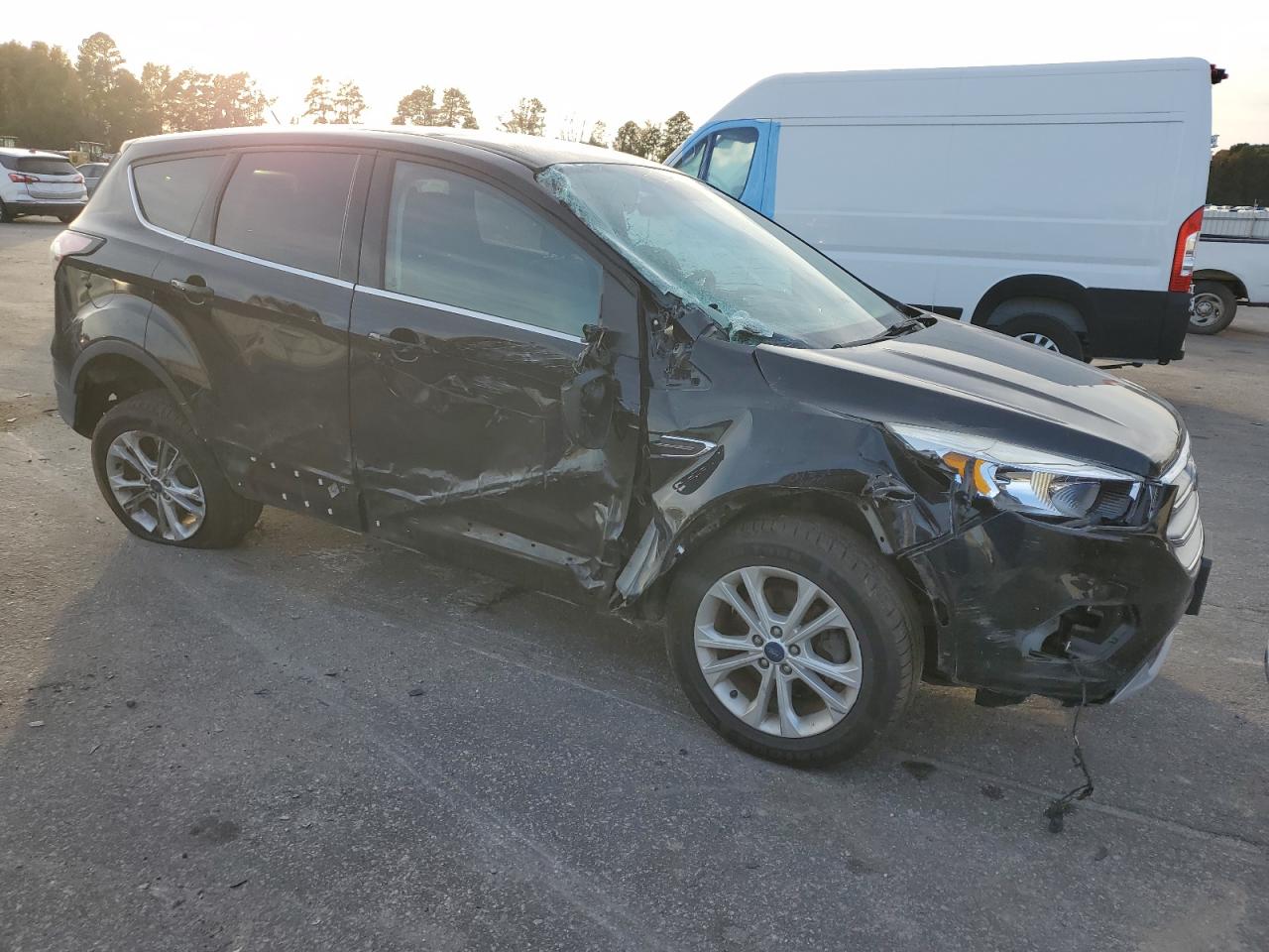 2017 Ford Escape - Image 4