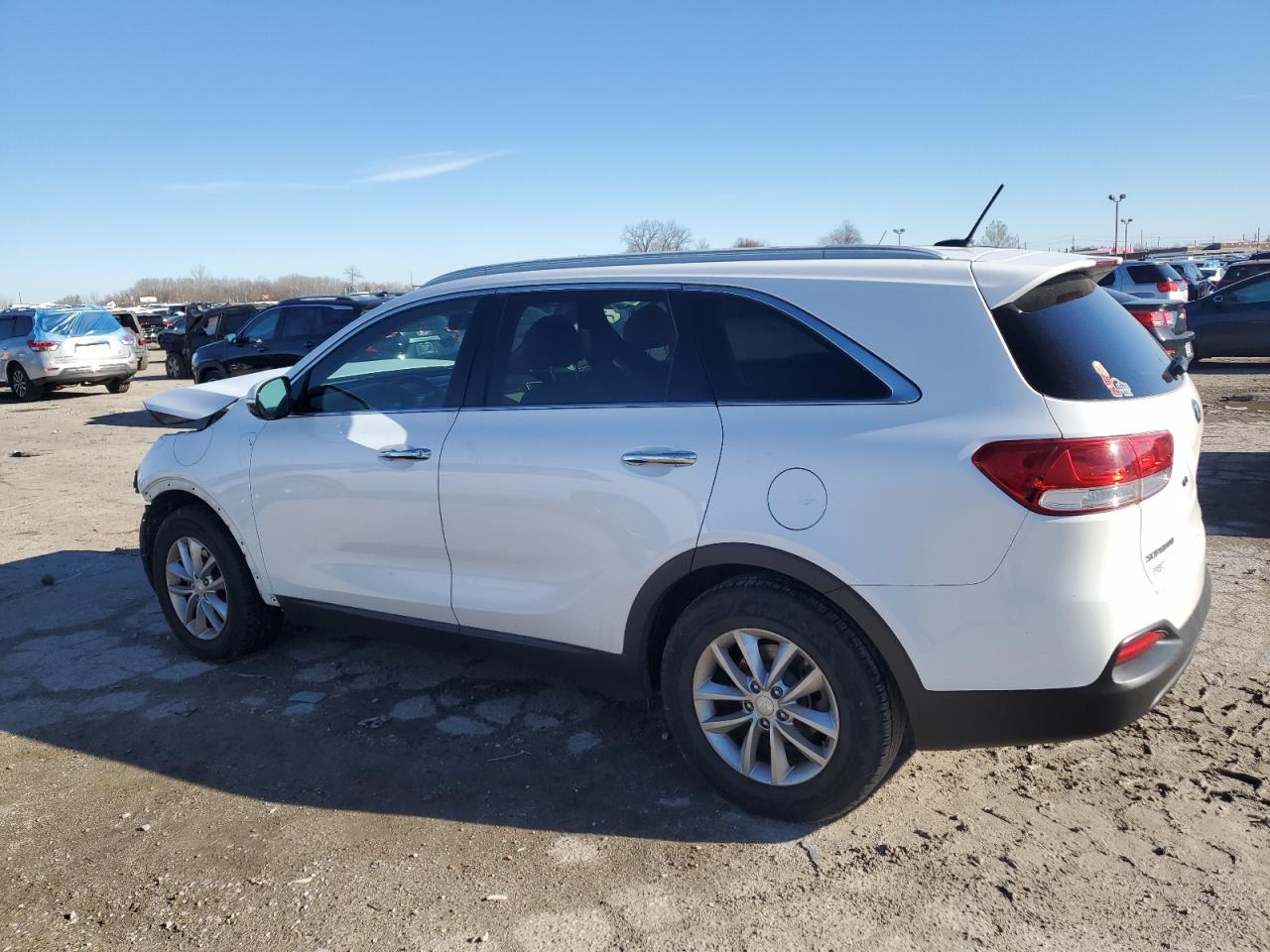 2018 Kia Sorento - Image 2