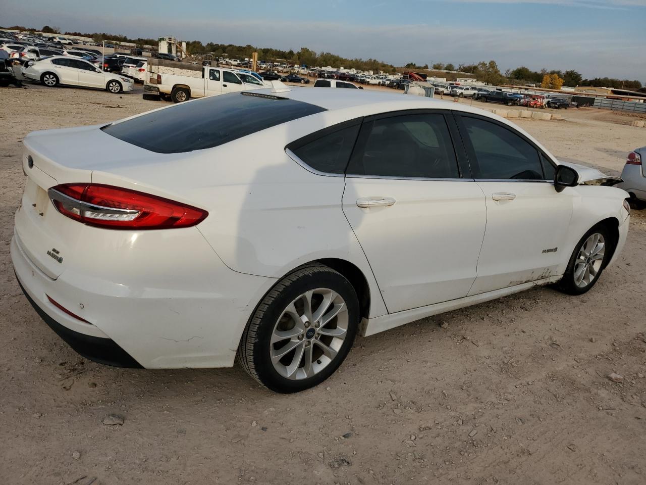 3FA6P0LU8KR224940 FORD FUSION 2019