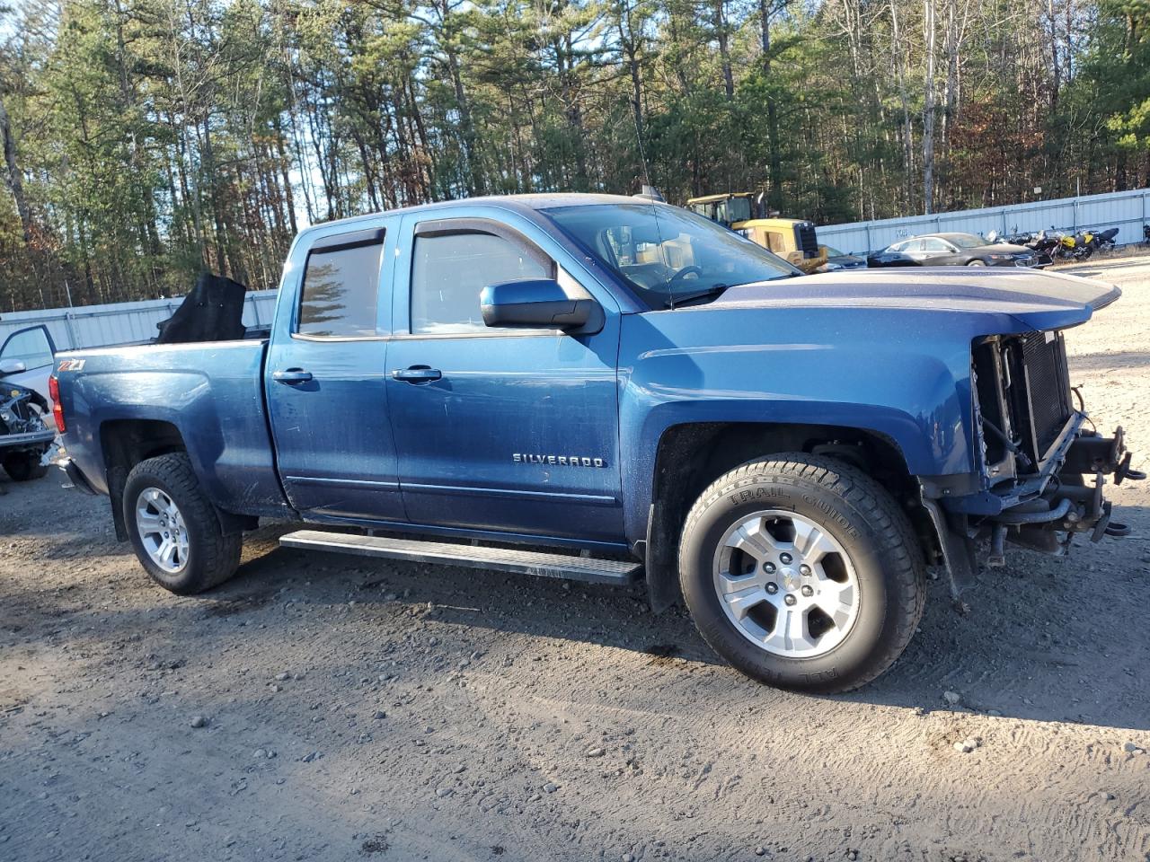 2018 Chevrolet Silverado - Image 4