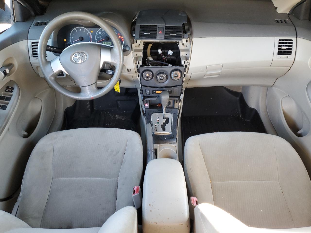 2010 Toyota Corolla - Image 8