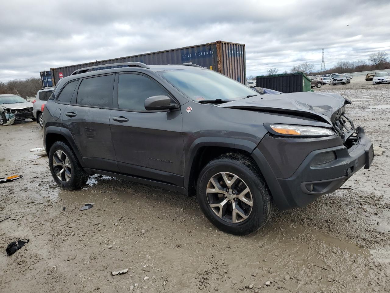 2016 Jeep Cherokee - Image 4