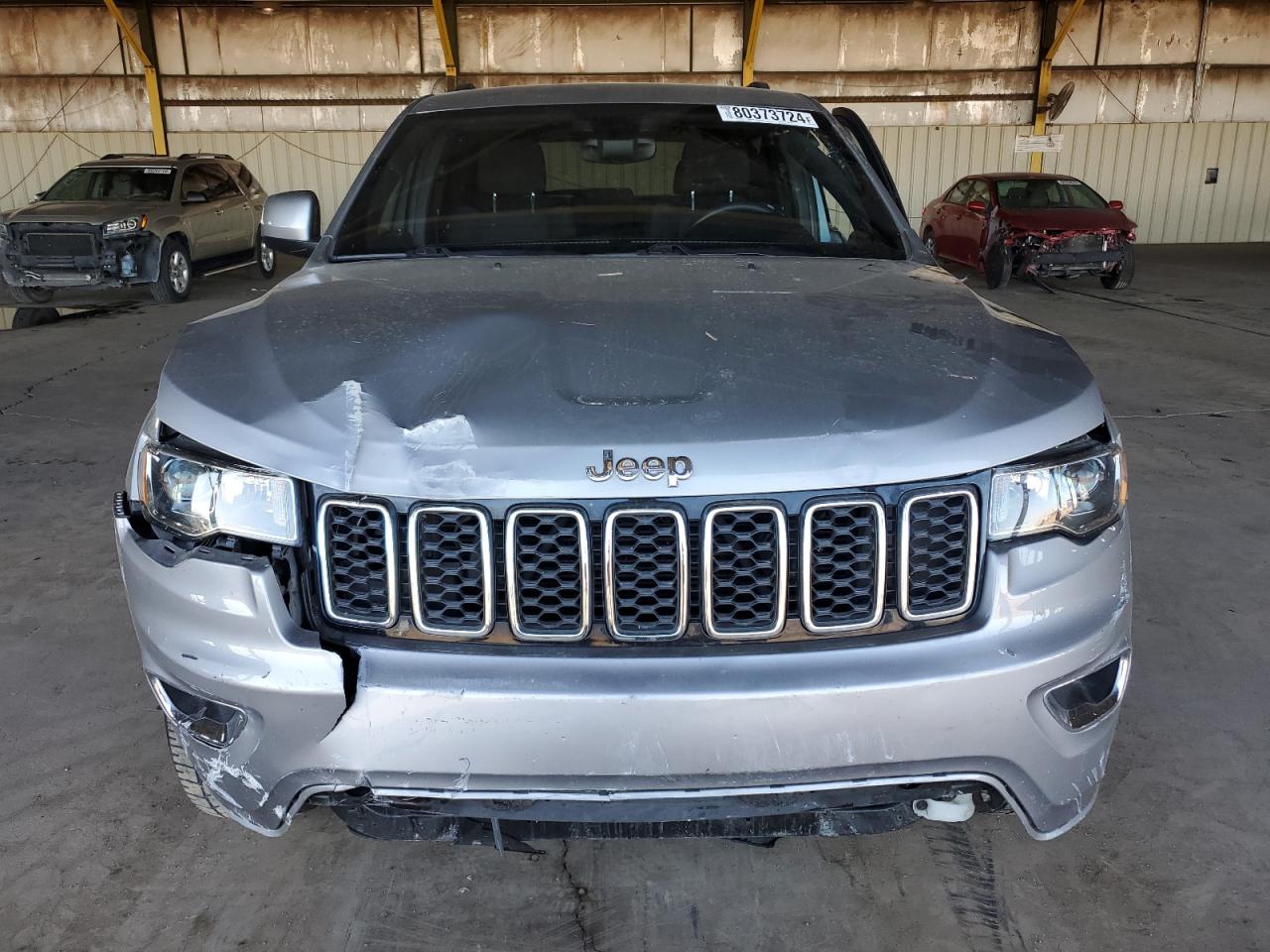 2017 Jeep Grand Cherokee - Image 5
