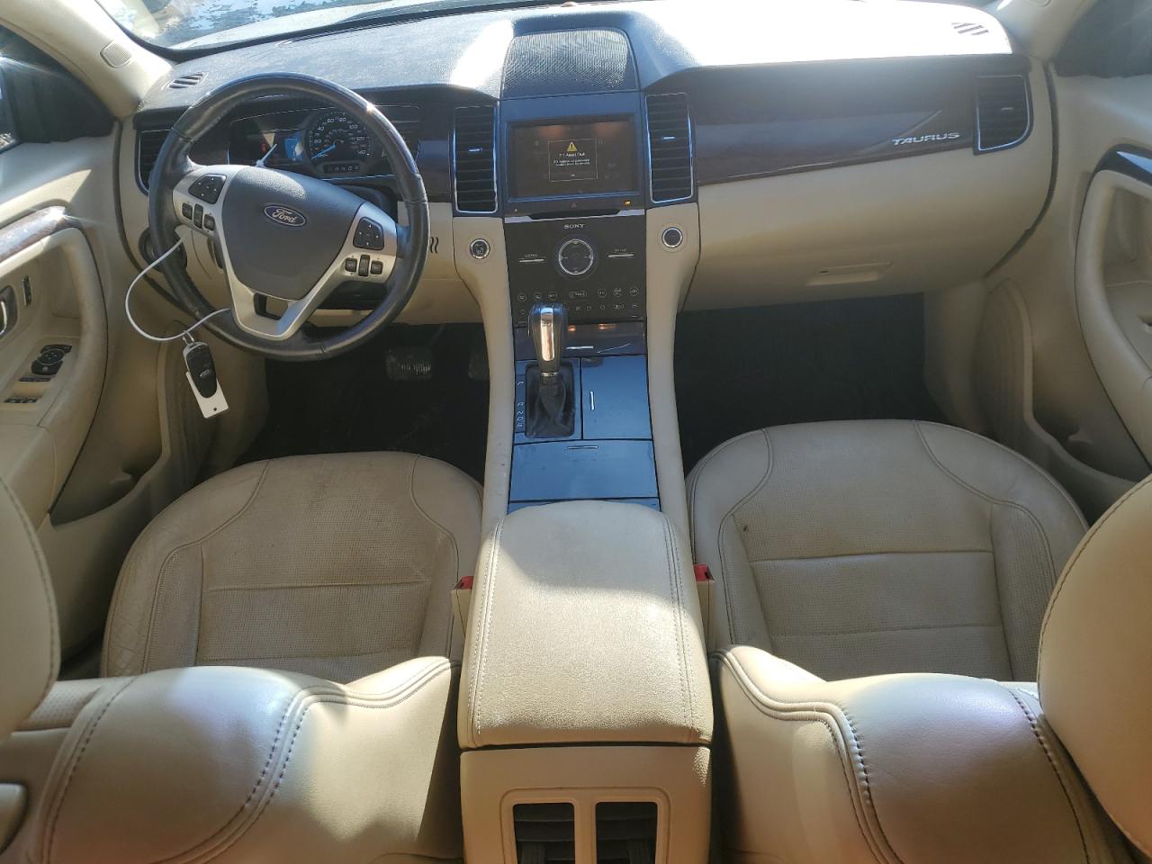 2013 Ford Taurus - Image 8