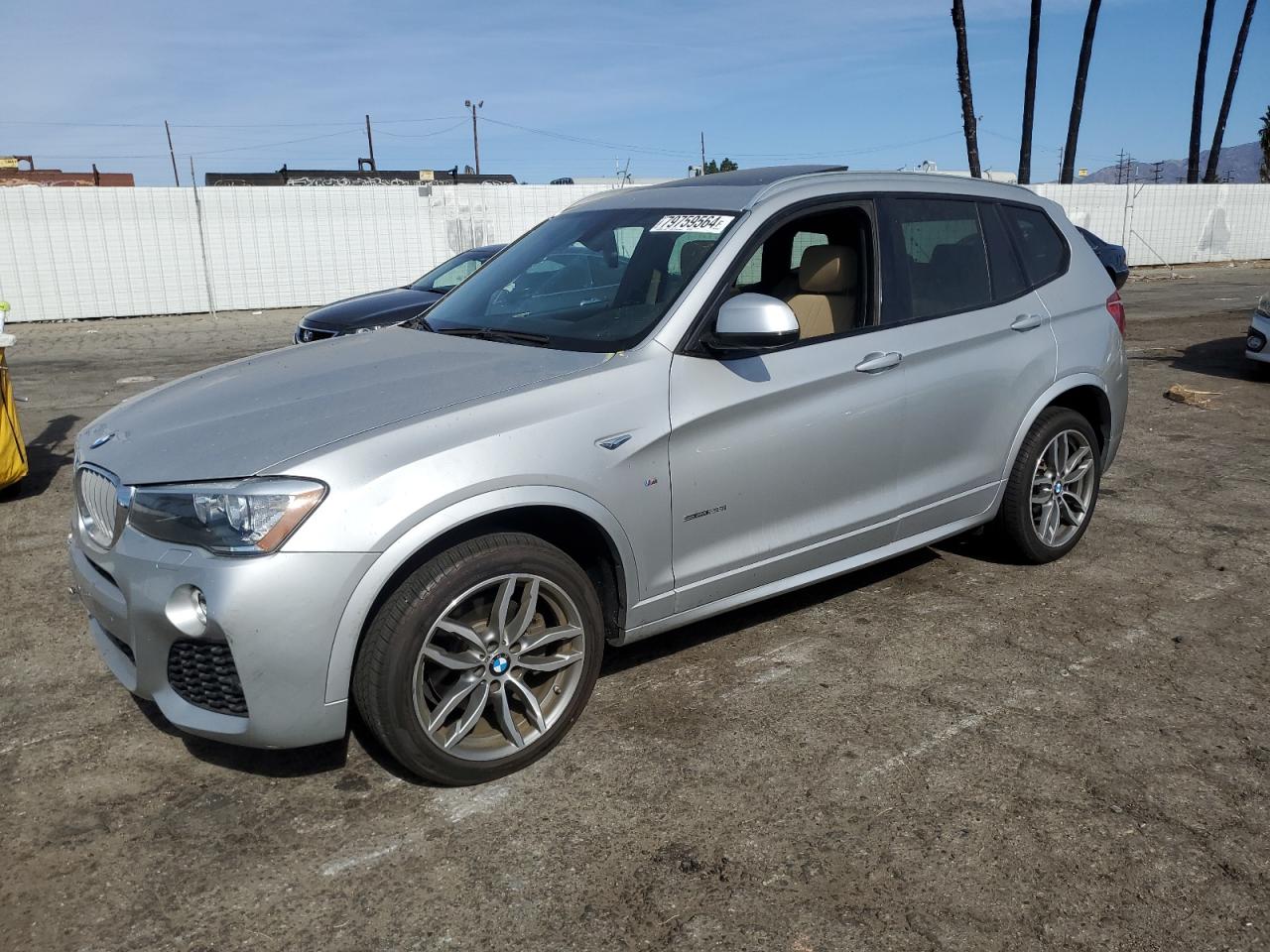 VIN 5UXWZ7C57H0T44032 2017 BMW X3 no.1