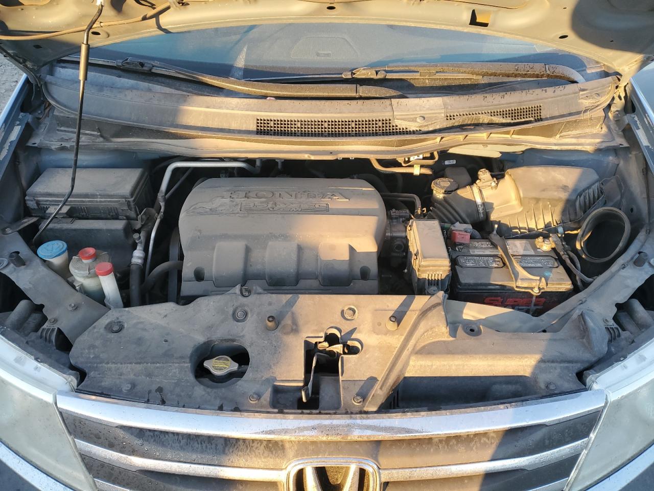 2011 Honda Odyssey - Image 12