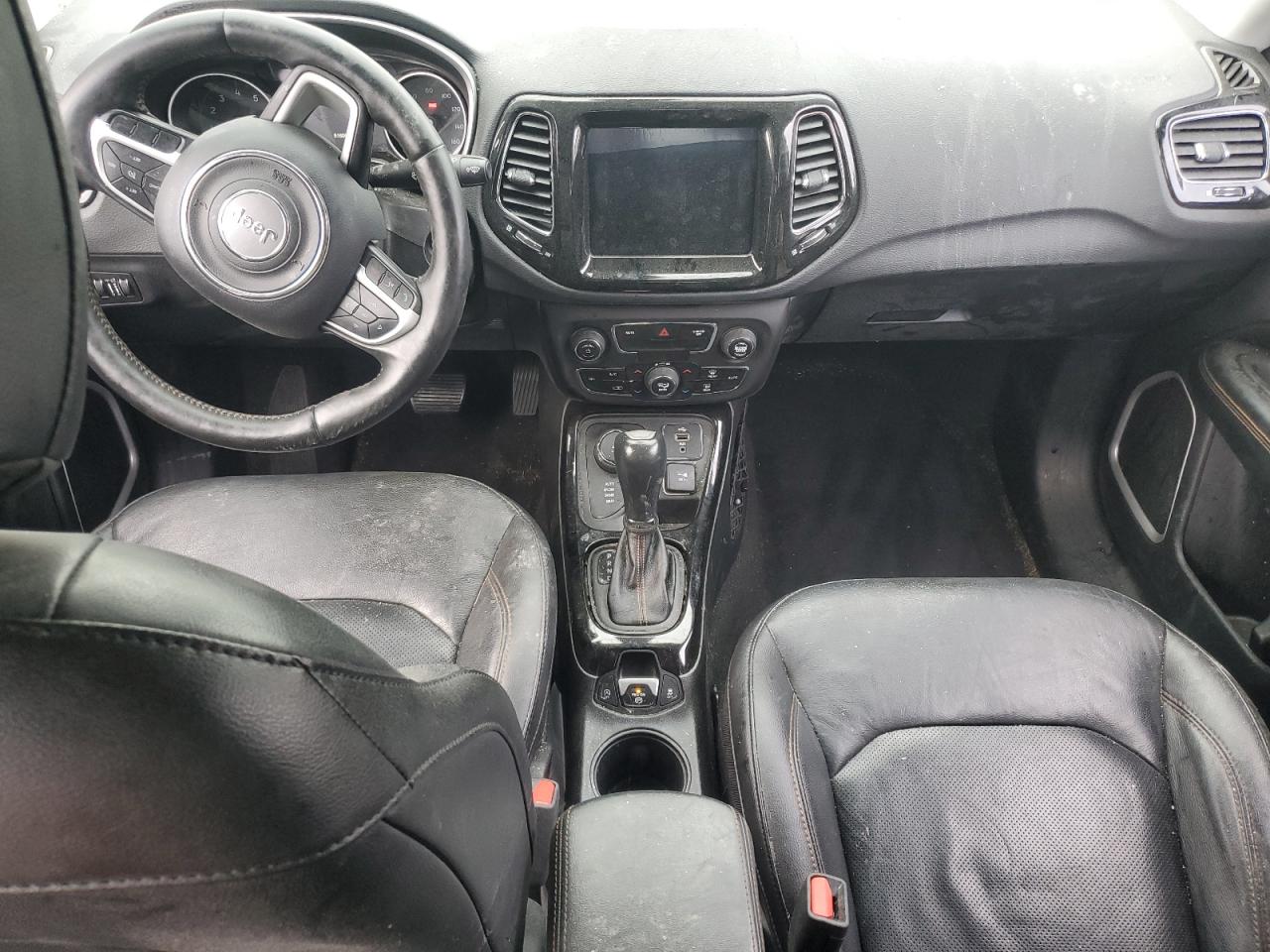 2018 Jeep Compass - Image 8