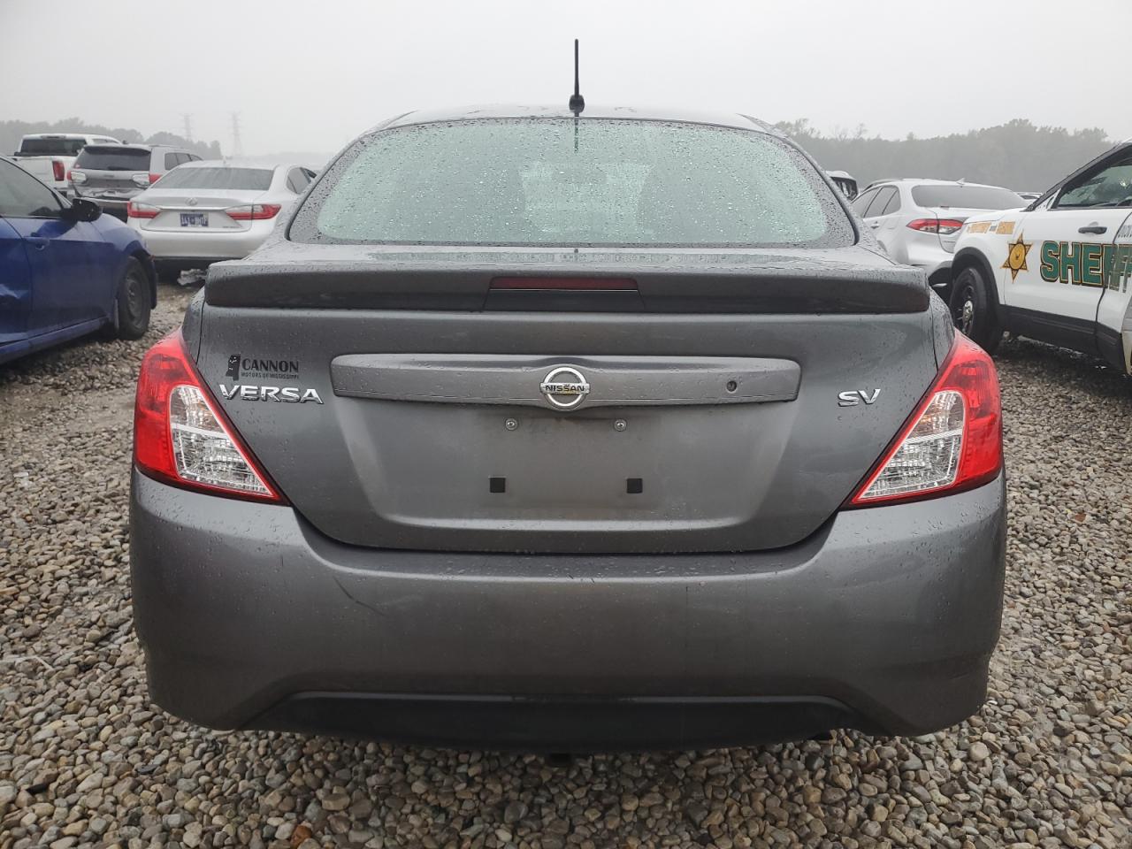 2018 Nissan Versa S VIN: 3N1CN7AP5JL868084 Lot: 80457484