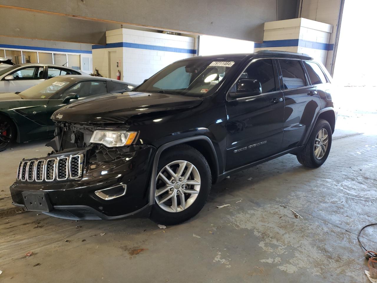 2018 Jeep Grand Cherokee Laredo VIN: 1C4RJEAGXJC208707 Lot: 79711484