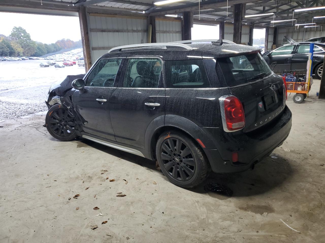 2017 MINI Cooper - Image 2