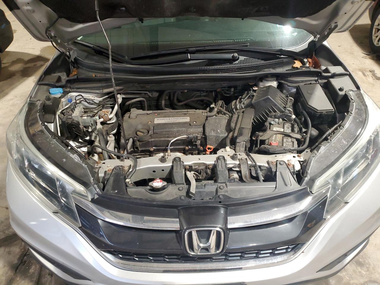2015 Honda CR-V - Image 12