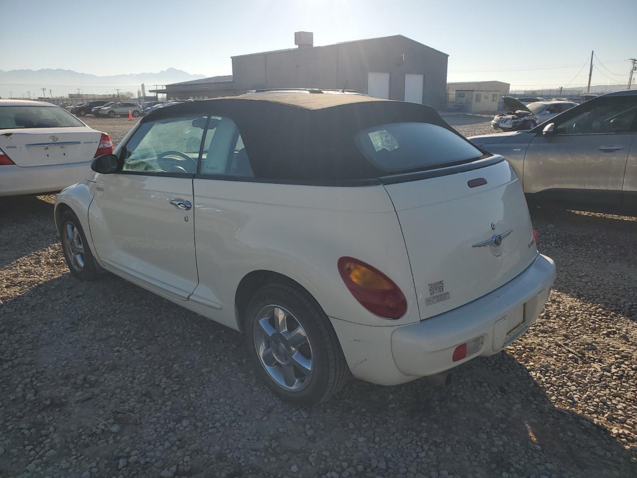 2005 Chrysler PT Cruiser - Image 2