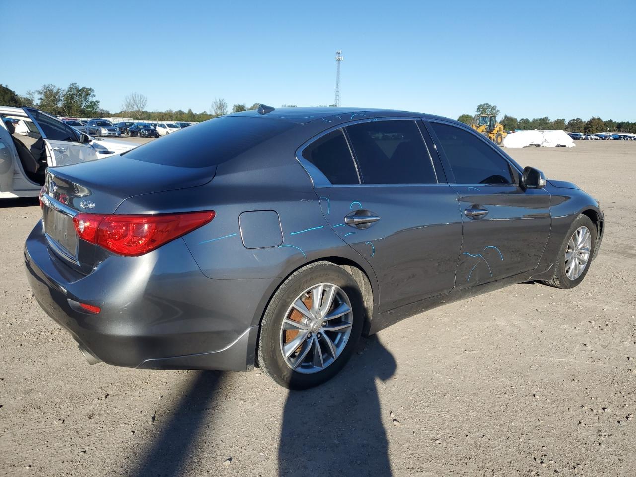 2017 Infiniti Q50 - Image 3