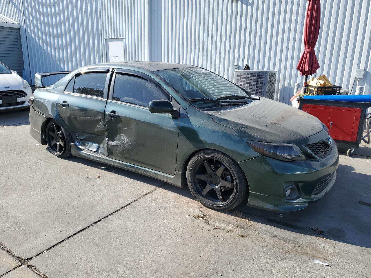 VIN 5YFBU4EE6DP120163 2013 TOYOTA COROLLA no.4