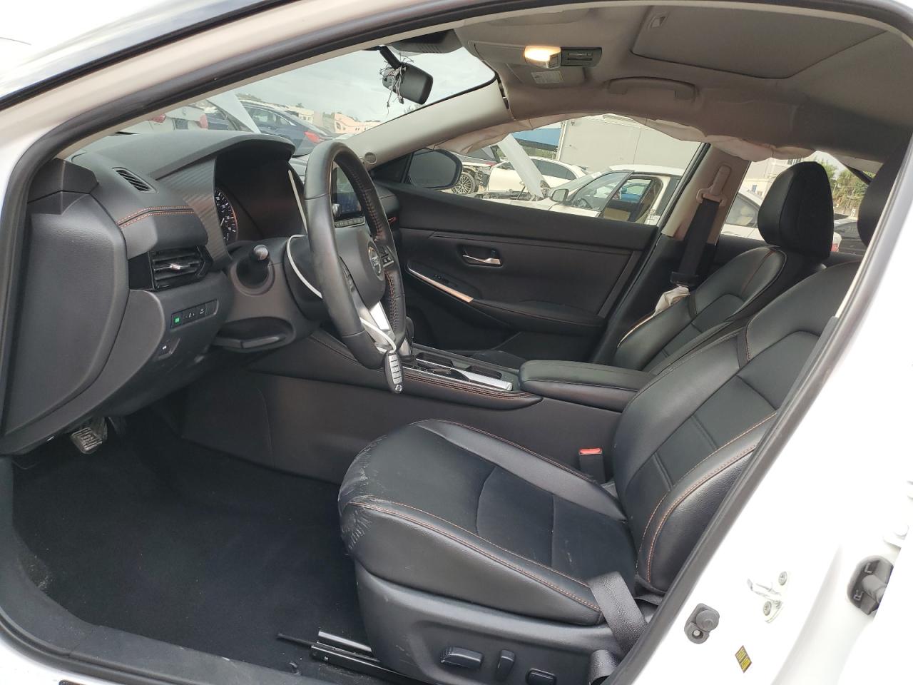 2022 Nissan Sentra - Image 7