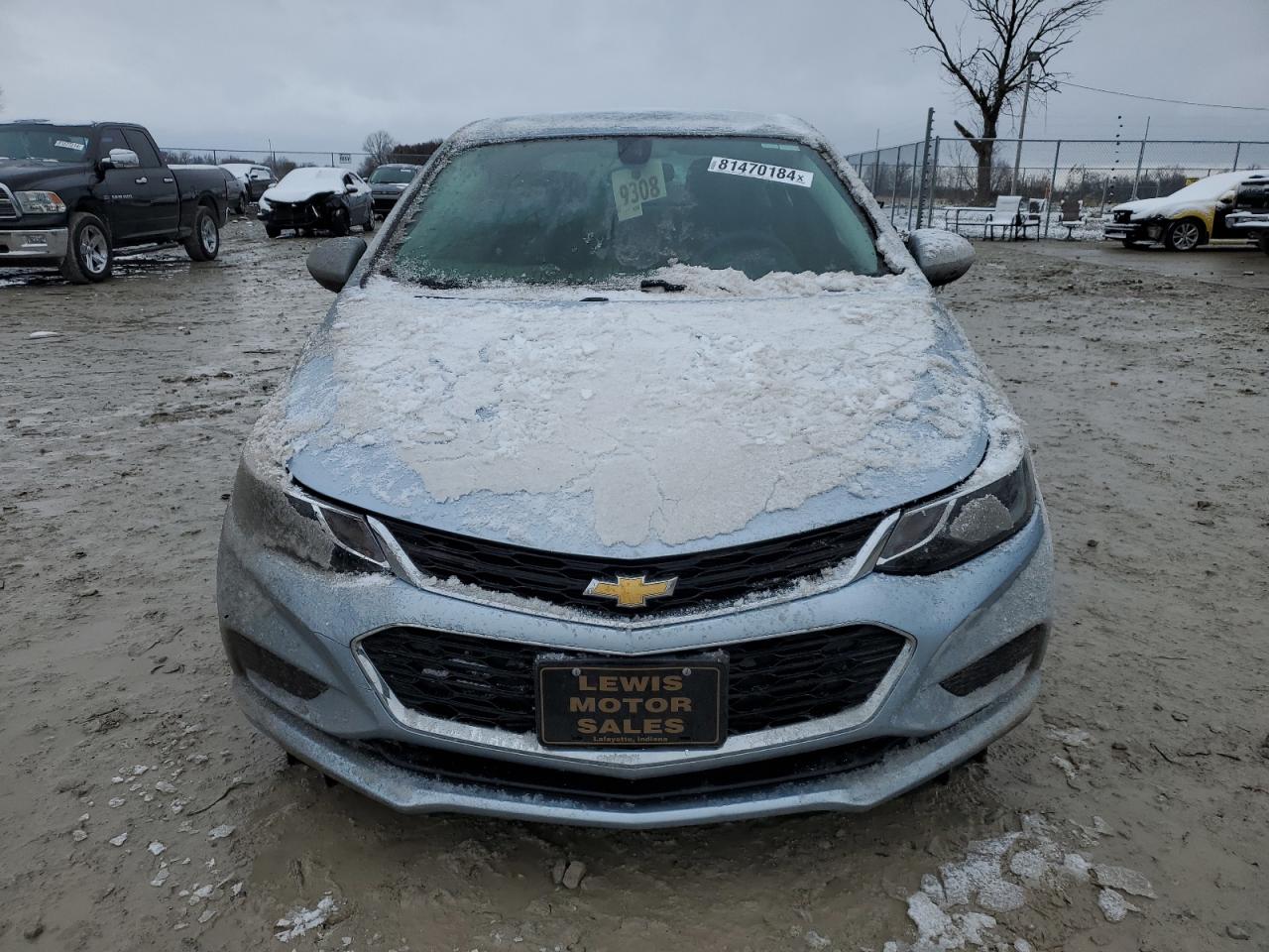 2018 Chevrolet Cruze - Image 5